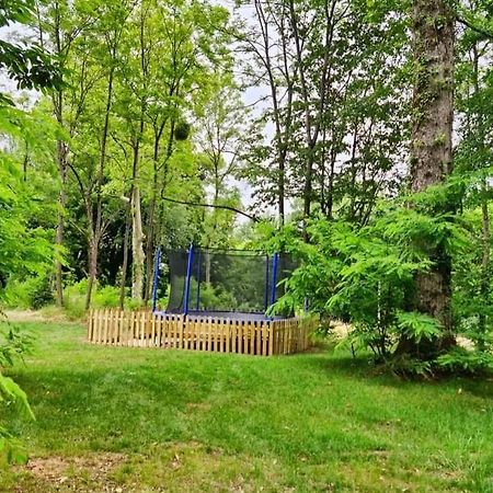 Gites Du Domaine De La Gauderie Sanilhac  Экстерьер фото